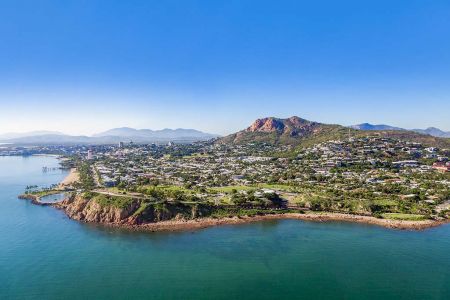 Aerial-Magnetic-Island-Townsville-2016-by-Megan-MacKinnon-201